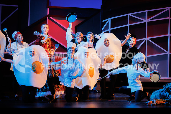 R6M27653